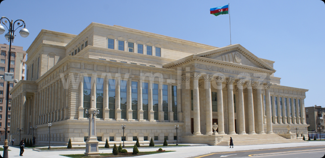 Hlutverk dómstóla í að framfylgja Mannréttindsáttmála Evrópu 24.-25. október