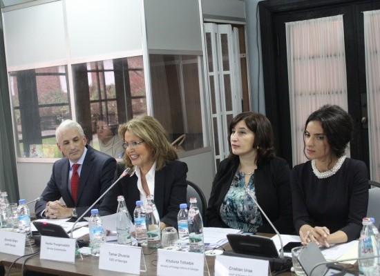 Jöfn tækifæri á stjórnmálavettvangi