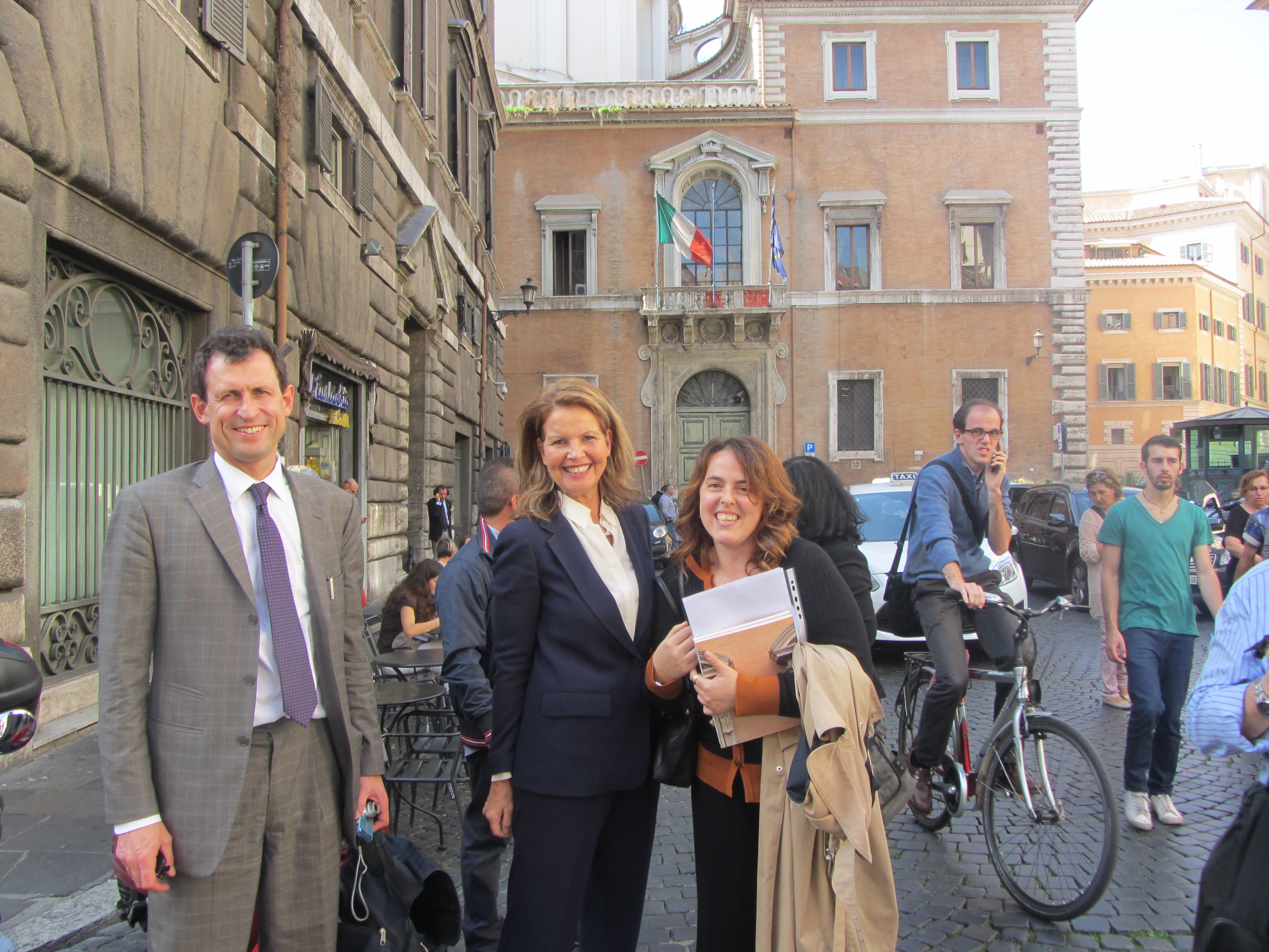 Myndir frá liðnum tíma . . .