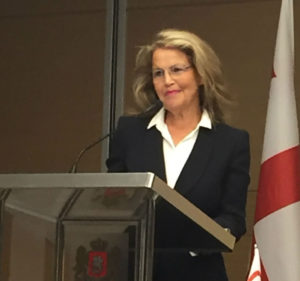 herds-i-raedustol-minnkud-batumi